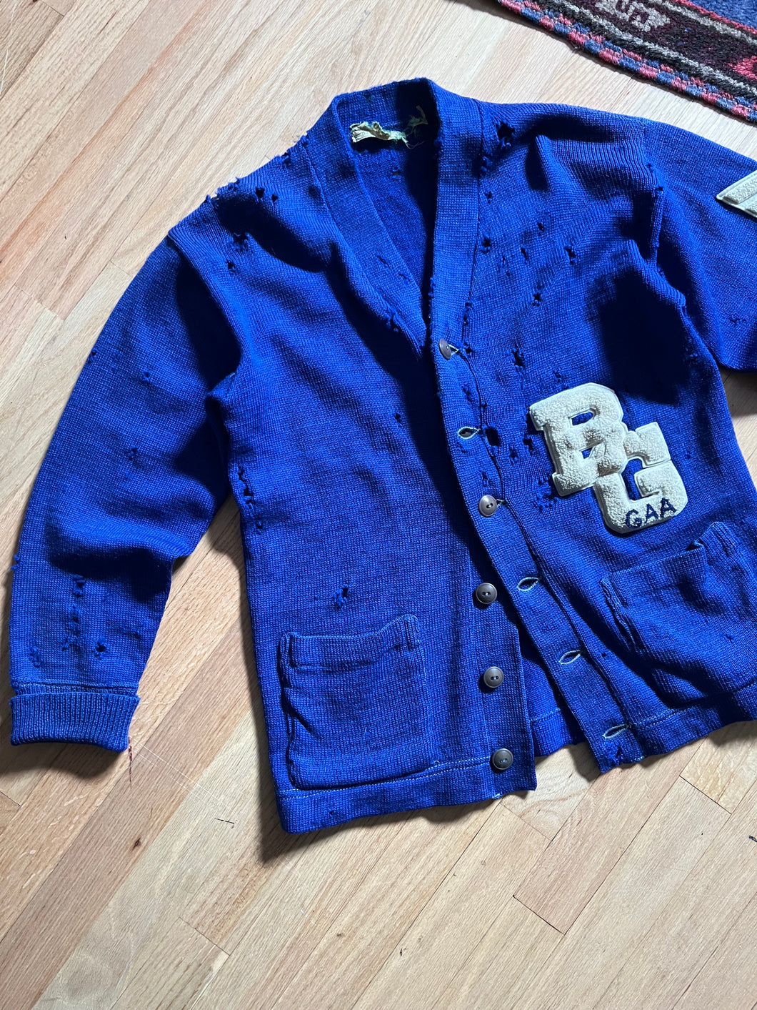 40s/50s Thrashed Cardigan (M)