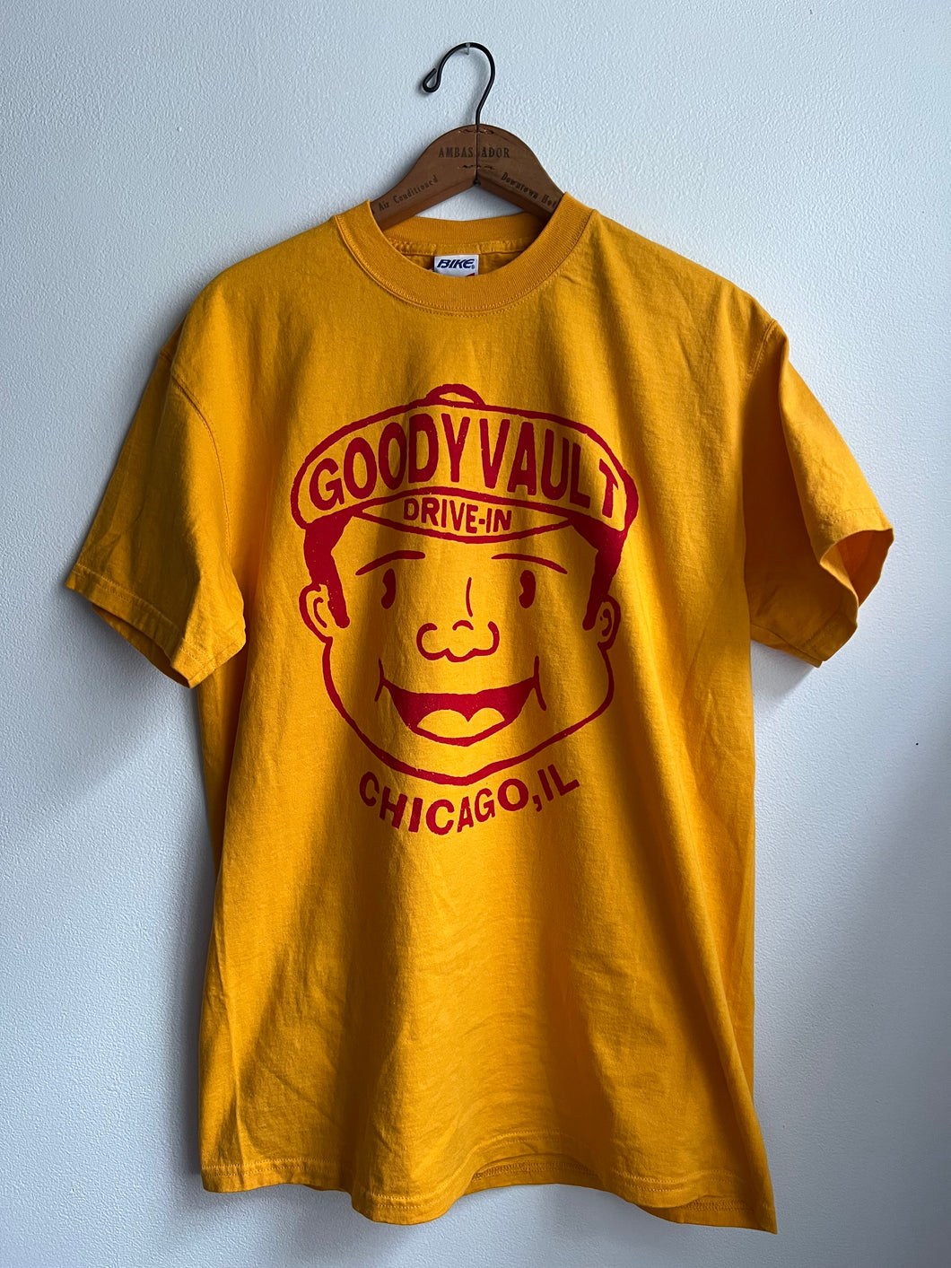 Burger Man Tee -Gold (M)